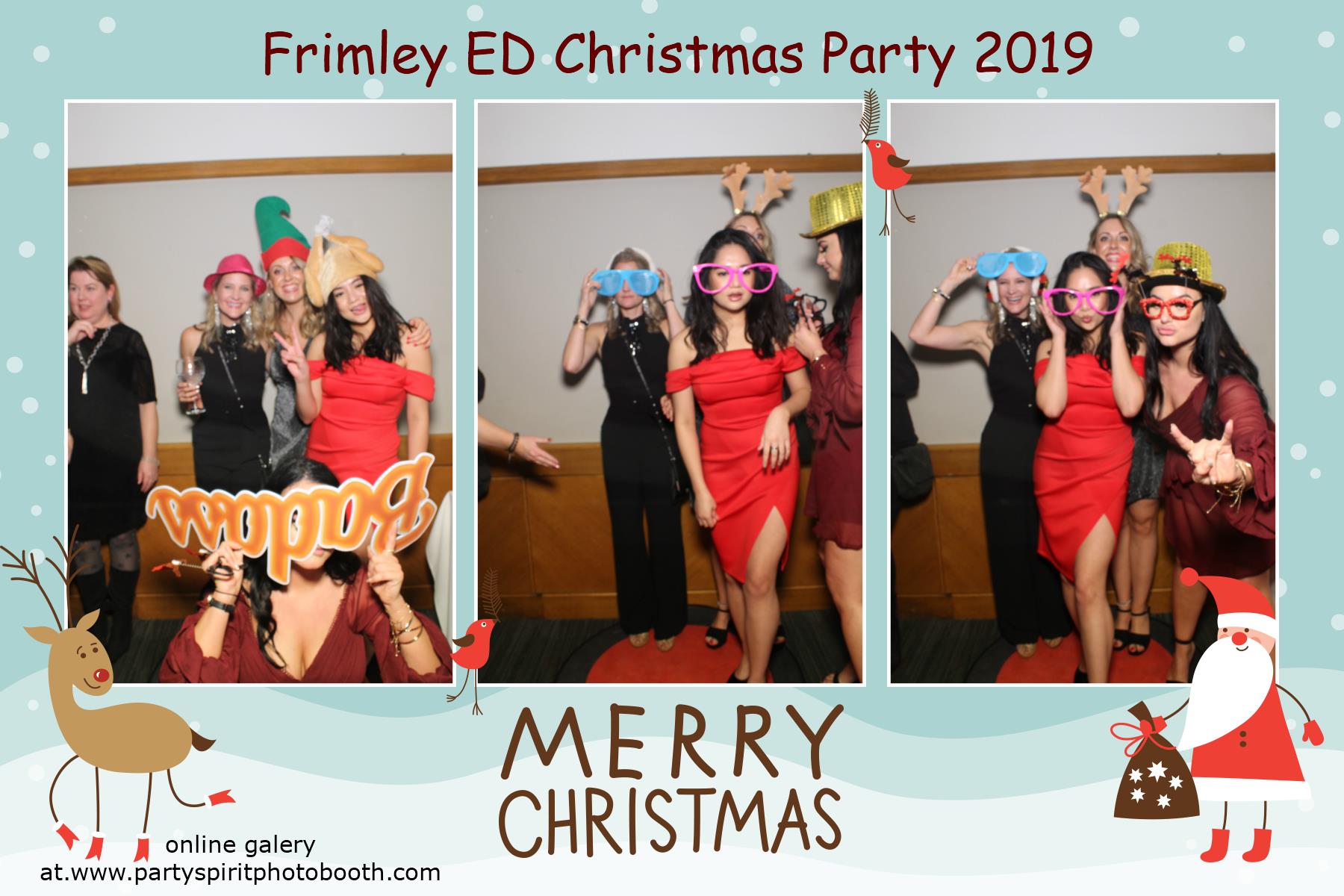 Christmas Party | View more photos from the event at gallery.partyspiritphotobooth.com/u/PartySpiritPhotoBooth/Christmas-Party-1